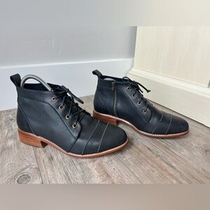 Bali ELF Handmade Passage Lace Up Leather Bootie Shoes - 8.5